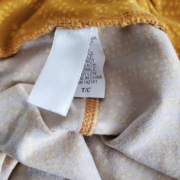 Lularoe Leggings size TC - Picture 3 of 4